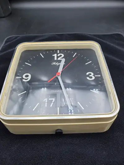 RHYTHM TRANSISTOR 1970’S  WALL CLOCK FLIP DAY & DATE FUNCTIONS, View more