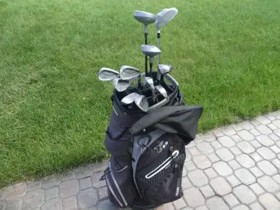 Men’s Right Hand Golf Club set and Golf bag, View more