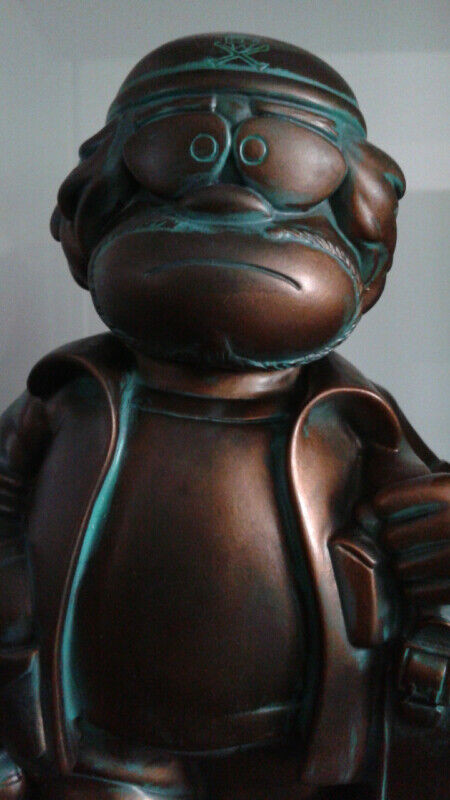 Super Rare Leiji Matsumoto (Albator) Figurine couleur cuivre dans Art et objets de collection  à Laval/Rive Nord - Image 2