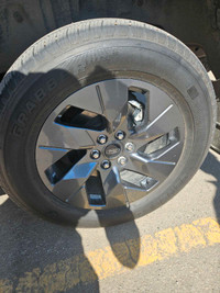 ford f150 rim and tire all 4  band new