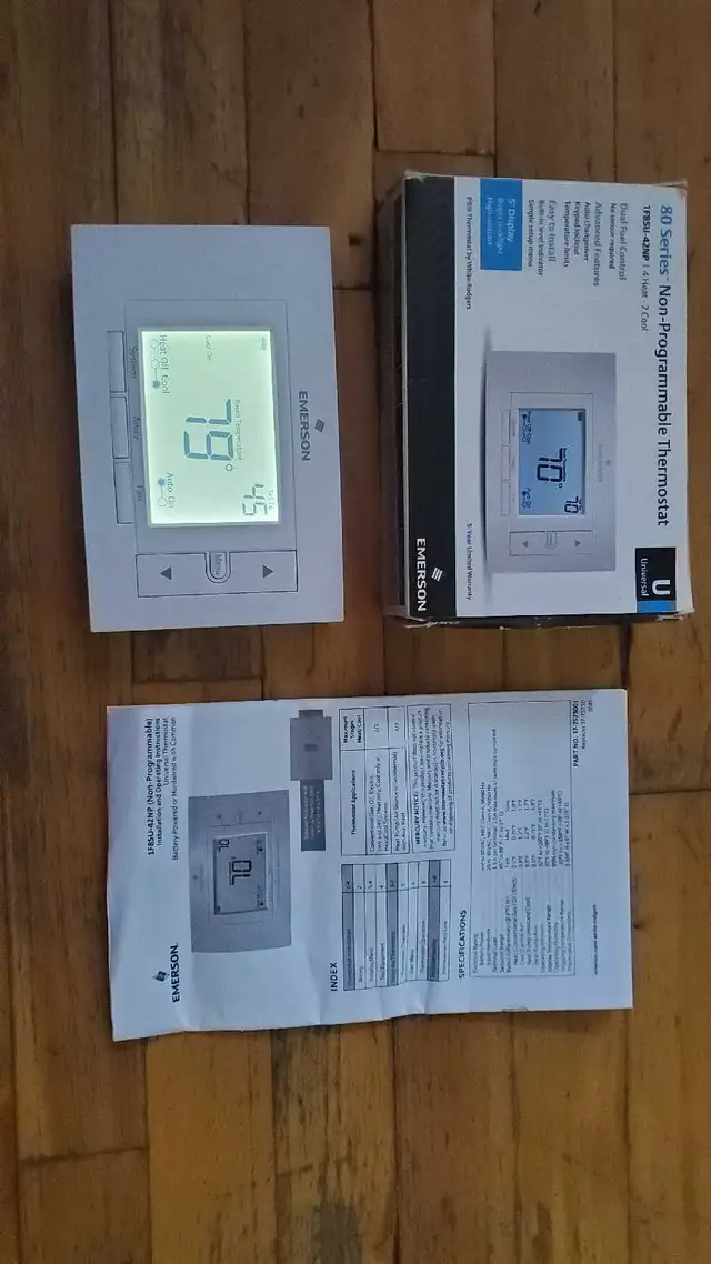 Emerson Thermostat in Heating, Cooling & Air in City of Montréal - Image 4