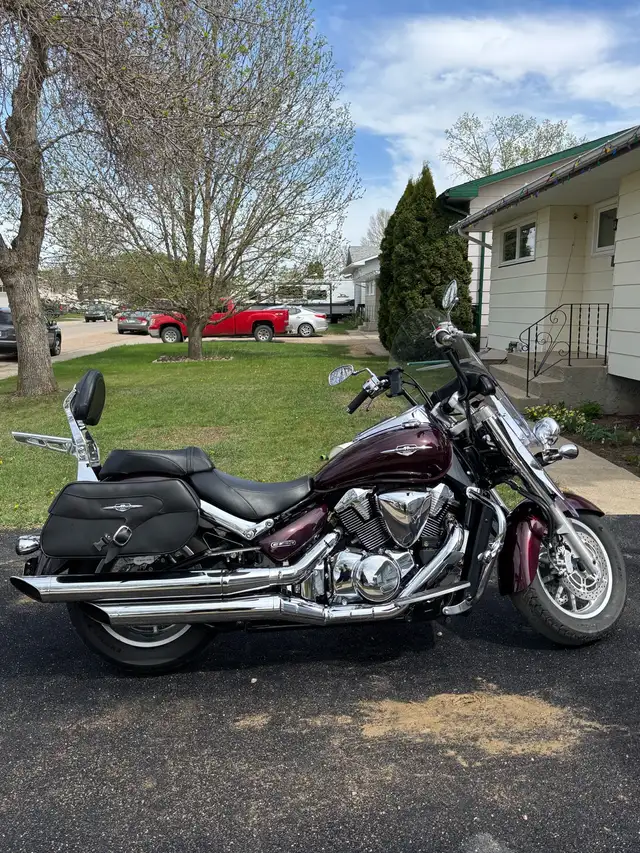 2008 Suzuki Boulevard C109R Touring in Street, Cruisers & Choppers in Moose Jaw - Image 4