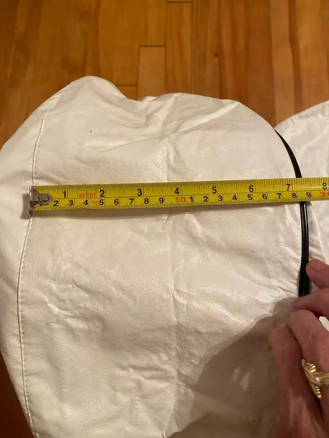  Couvre pneus  in Other in City of Montréal - Image 4