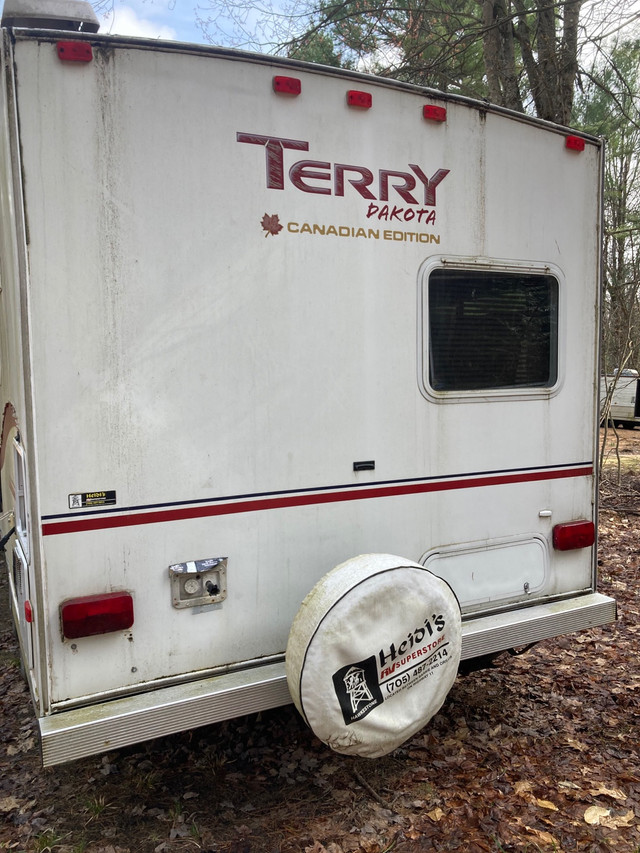 2003 terry Dakota Canadian edition camper trailer 29’  camp offi in Park Models in Barrie - Image 4