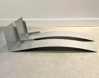 IKEA KIRP CURVED METAL WALL SHELVES / Étagère murale vintage Vintage IKEA KIRP CURVED METAL WALL SHE...