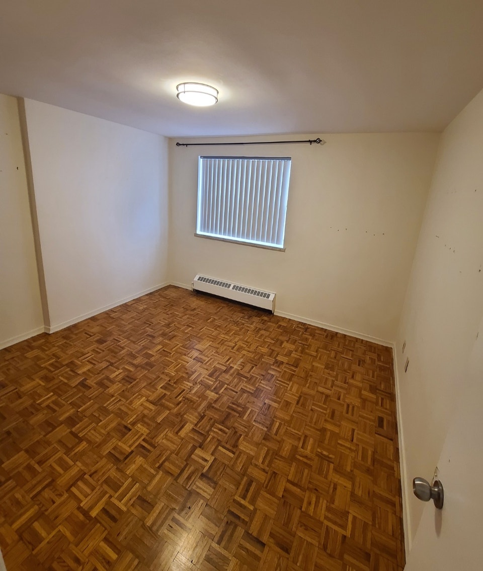 One Bedroom Apartment for Rent near Hurontario and Dundas 2
