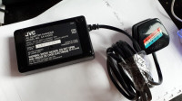 JVC AC Adapter Charger UK Model AA-V40U