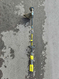 Ryobi 40V Hedge Trimmer and String Trimmer with 1 Battery