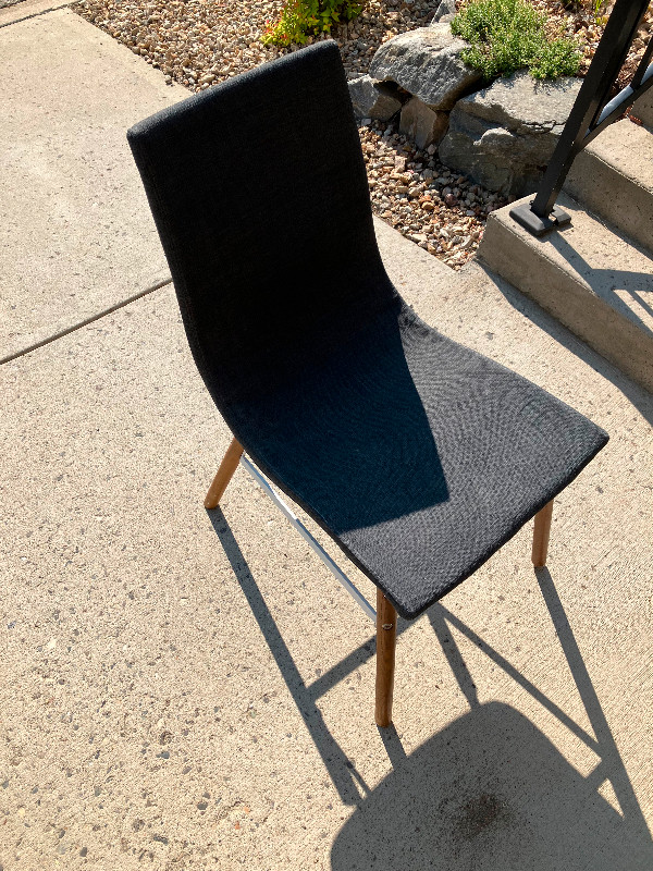 Blue Grey Dining Chairs Set of 4 Great Condition in Chairs & Recliners in Vernon