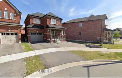 Close to McCowan Rd./ Steeles Ave. and Brimley/McNicoll, small room on the first floor near the kitc...