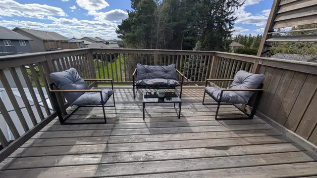5 Bedroom Crew House in Chelmsford in Ontario in Canada - Image 7