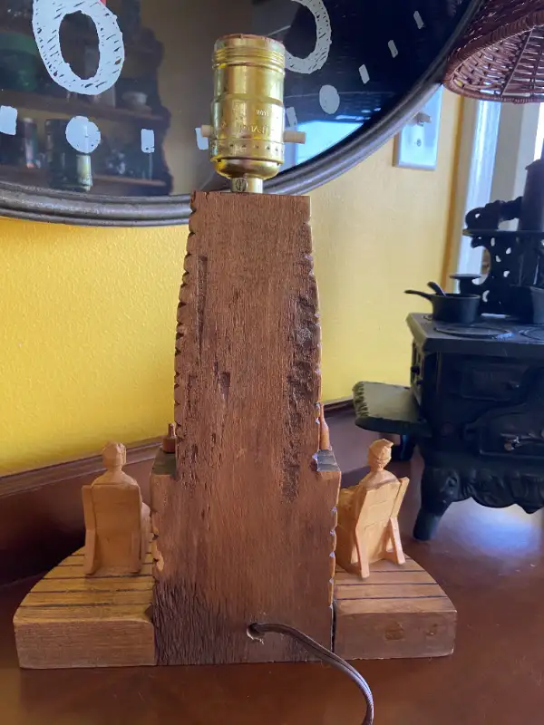 Vintage Hand-Carved Wood Lamp by Quebec Artisan Gerard Fortin in Arts & Collectibles in Oshawa / Durham Region - Image 10
