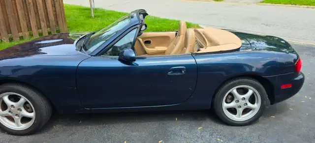 2000 Mazda MX-5 Miata in Cars & Trucks in City of Toronto - Image 8