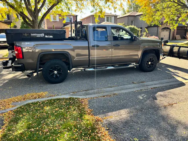 2014 Sierra Snow Plow 600053707367393281