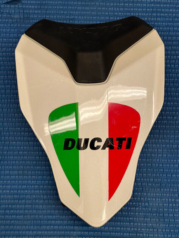 DUCATI OEM Seat Cowl Passenger Fairing Cover 1098,848,1198Yellow in Other in City of Toronto - Image 3