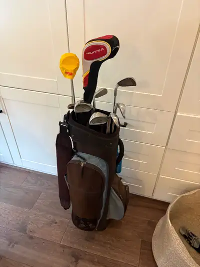 men s right handed golf clubs and bag , View more