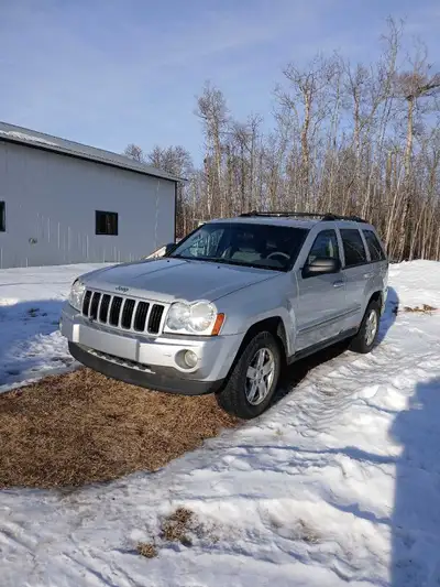 2007 Jeep Cherokee Laredo 4x4, Automatic, Remote Start, Air, Cruise, Cloth Interior, 3.7 liter Gas E...