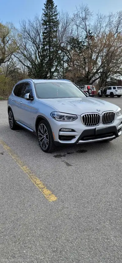 2018 BMW X3 XDrive30i 139XXX kms One owner (Bought brand new from Endras BMW) Glacier Silver with bl...