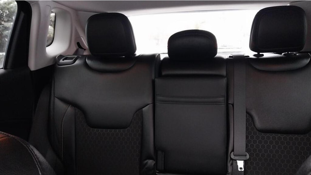 2018 Jeep Compass in Cars & Trucks in Oakville / Halton Region - Image 2