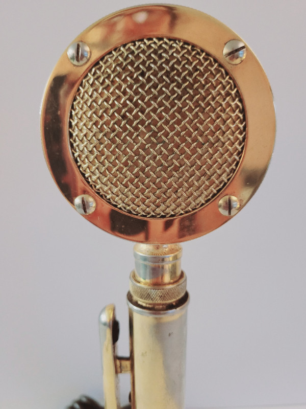 24K GOLD PLATED D104 ' GOLDEN EAGLE' MICROPHONE FOR HAM/CB RADIO in General Electronics in Hamilton - Image 4