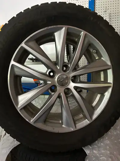 Rim + Winter tire Bridgestone 235/55r17