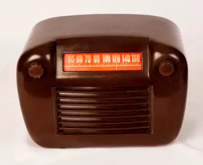Vintage Westinghouse Radio Model 578, View more