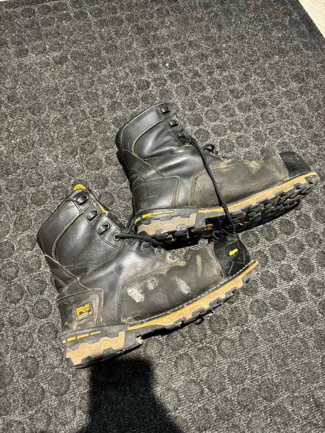 Sz 10.5 US - Men's Timberland PRO 8-Inch in Men's Shoes in City of Toronto - Image 2