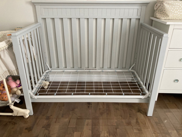 Lit de bébé transformable in Cribs in Gatineau - Image 2