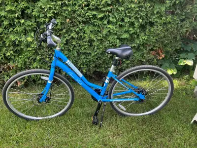 vélo Seven Peaks  neuf femme (freins à disque), View more