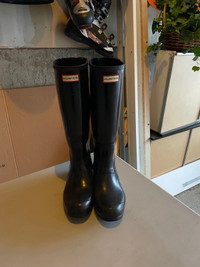 Hunter rain boots - make an offer 