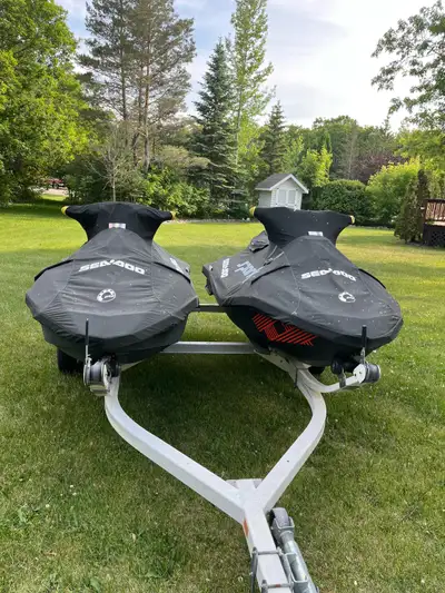 2022 Seadoo spark trixx 2 up (red) 36 hours. 2017 Seadoo spark 3 up (yellow) 77 hours. 2 place seado...