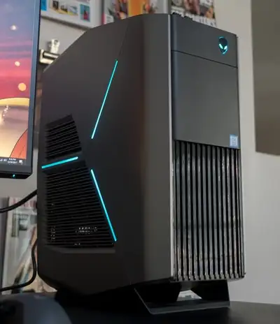 Alienware Aurora, i7, 32GB RAM, 1TB SSD, GeForce RTX 2060 /6GB, View more