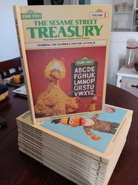 1983 Sesame street tresuary books
