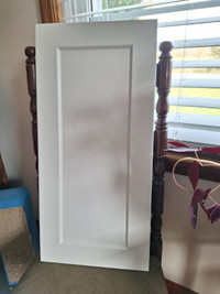 2 shaker white cabinet doors