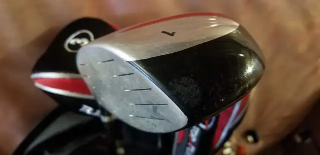 Rebel 11 Right Handed Golf Club Set & Extra Accessories in Golf in Guelph - Image 7