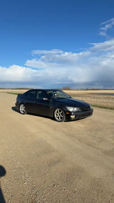 2003 Toyota altezza AS200 1GFE inline 6 Beams motor 2L Torsen LSD 260km’s will go up as it’s my dail...