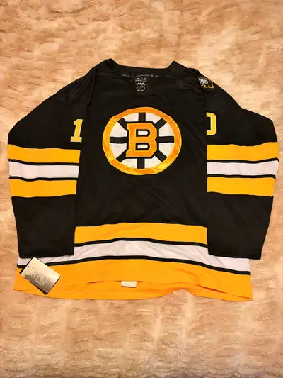 Boston Bruins JJ Peterka Jersey 2XL, View more