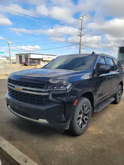 I am selling my black Chevrolet Tahoe SUV. This vehicle is a great choice for families or anyone nee...