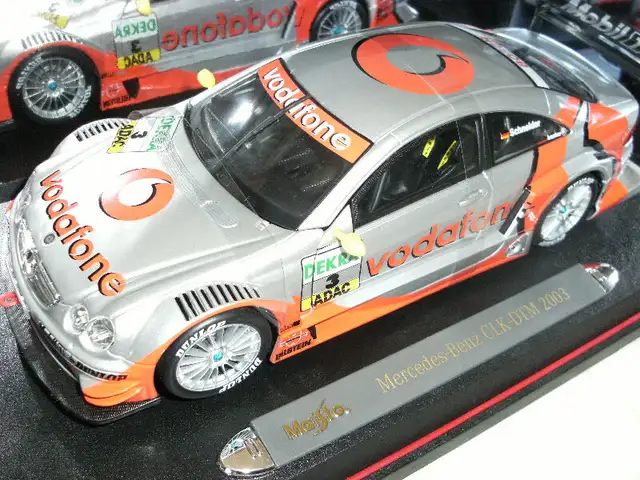 2003 Mercedes CLK-DTM #3 Vodafone - Maisto, 1/18, SILVER Colour
