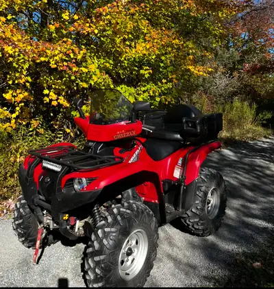 Great Yamaha 700. Must be seen. Like new condition, always stored inside. Contact Mike at mikebarret...