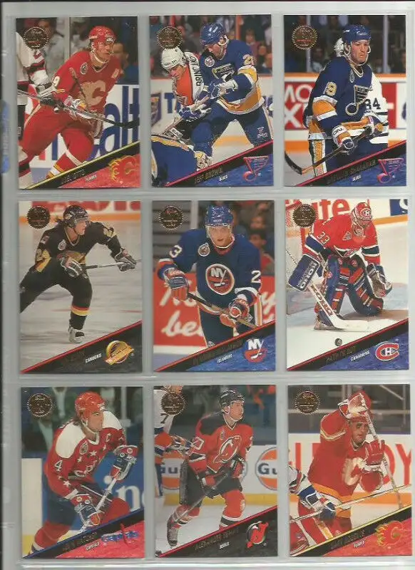 CARTE DE HOCKEY 1993/1994 LEAF SERIES ONE FULL 220 CARTES in Arts & Collectibles in Thetford Mines - Image 3