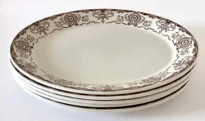 LIRE JUSQU'À LA FIN DU TEXTE. Vintage 1970. Collection. Ensemble de 5 assiettes en porcelaine "resta...