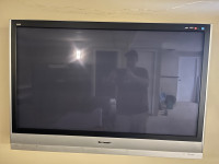 50” Panasonic Viera Plasma tv - MINT CONDITION