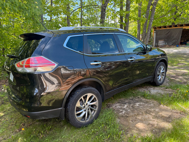 2014 Nissan Rogue SV Awd in Cars & Trucks in Ottawa - Image 4