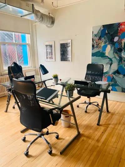 Sous-location bureau individuel à Montréal – tout inclus