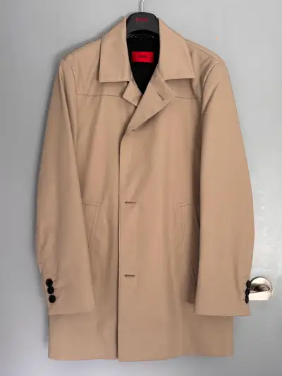 (Brand-new) HUGO BOSS Coat (US Size 38), View more