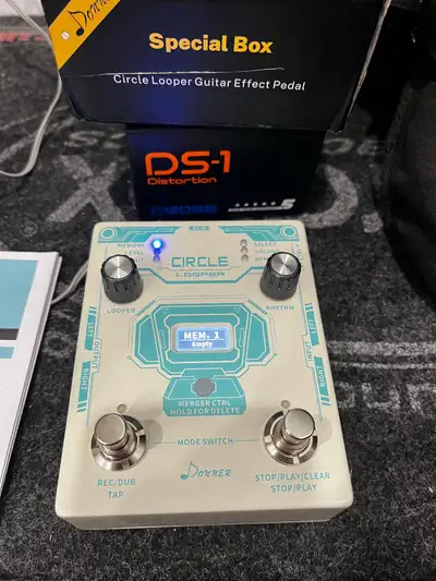 Donner Circle Looper pedal, View more