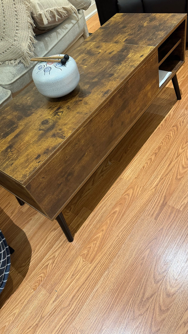 Lift-Top Coffee Table with Storage (without lift hinges) in Coffee Tables in Markham / York Region