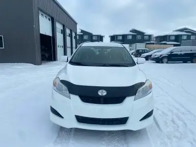 Up for sale 2009 Toyota Matrix XR its in an excellent condition inside out and fully loaded with man...