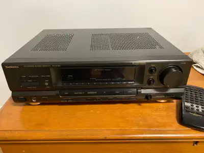 Vintage Technics SA-GX390 AV Control Stereo Receiver  W/remote